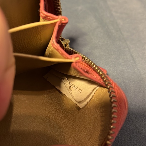 Bottega Veneta Intrecciato Weave Leather Zip Coin Purse - Picture 5 of 5